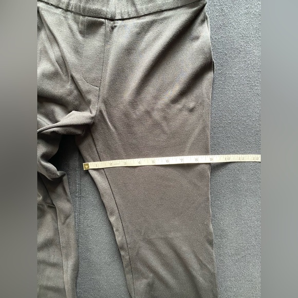 Walter Baker Cropped Bell Bottom Pants! Like New! Size Medium! - Picture 12 of 13